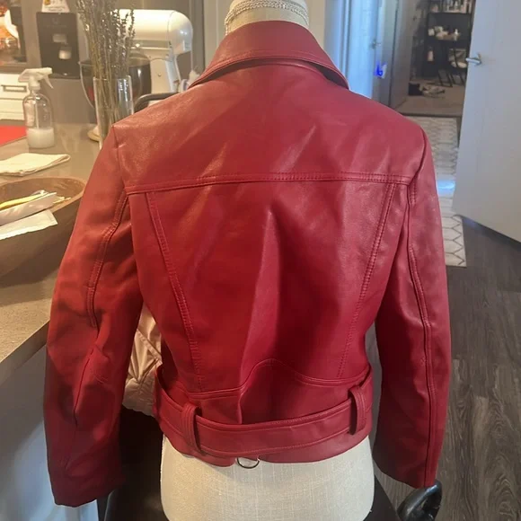 Molly Bracken red faux leather jacket - Picture 3 of 6